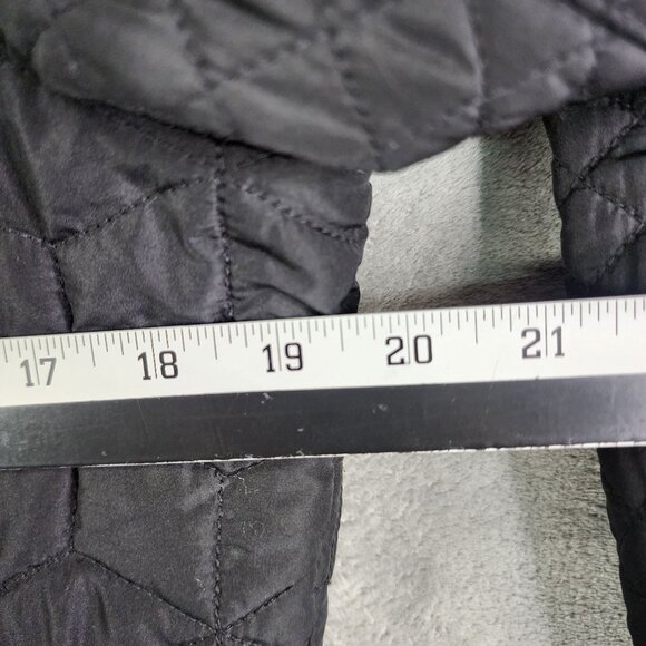 Womens Black Weatherproof Quilted Hooded Jacket w/ Floral Lining Full Zip Size M - Picture 11 of 12